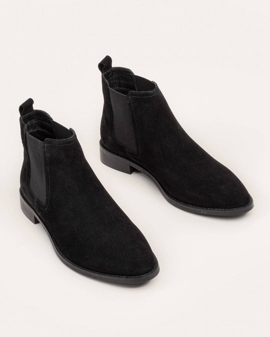 DNA Footwear | Brooklyn-Based Best Shoe Store for Men, Women & Kids ...